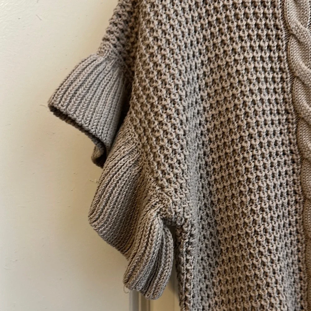 Tan Short Sleeve Knit Sweater - Picture 8 of 12